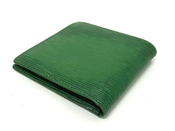 Louis Vuitton Marco Wallet - Green Borneo Epi Leather